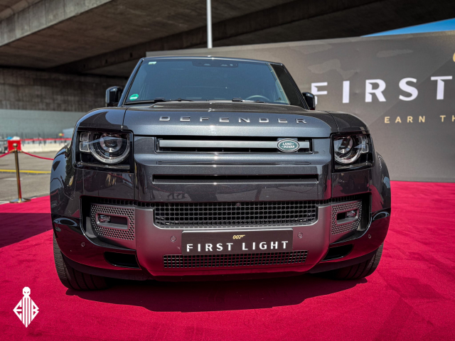 The Land Rover Defender 110 on display at the 007: First Light booth by IO Interactive during Gamescom 2025
