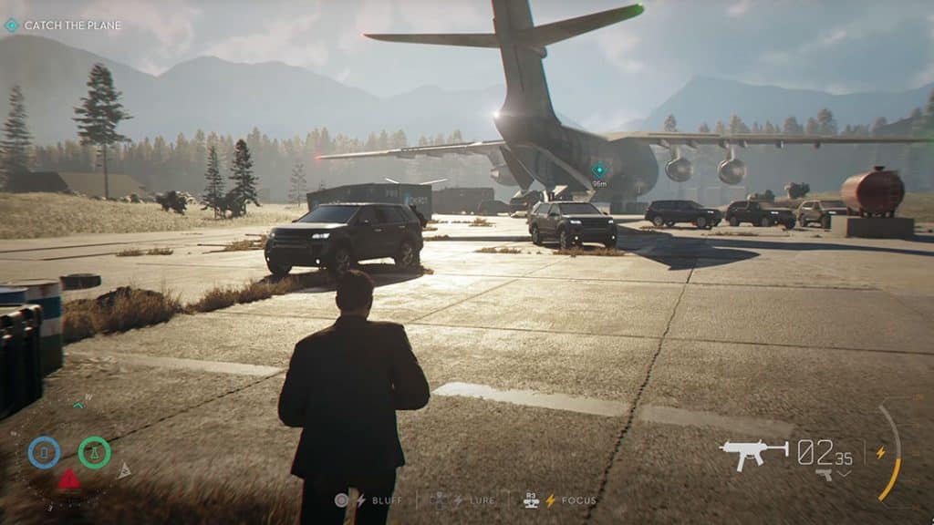 007: First Light screenshot airport action